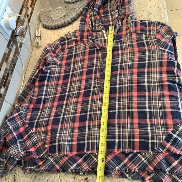 Free People Blue and Pink Popover Hooded Shirt Size Medium - Picture 4 of 8